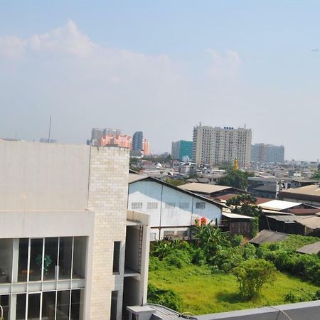 Lantai6 Hotel Jakarta Bagian luar foto